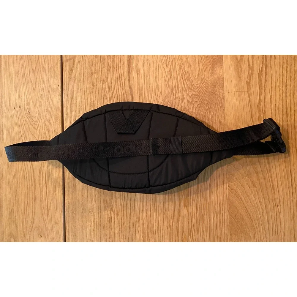 Adidas Originals Waist Bag Fanny Pack Black 3-Stripes Trefoil Logo Crossbody‎